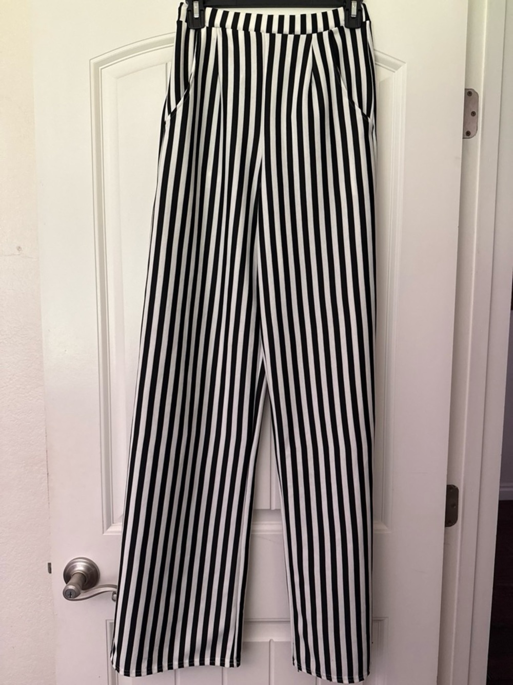 Black & White Vertical Stripe Wide-Leg Pants with Pockets